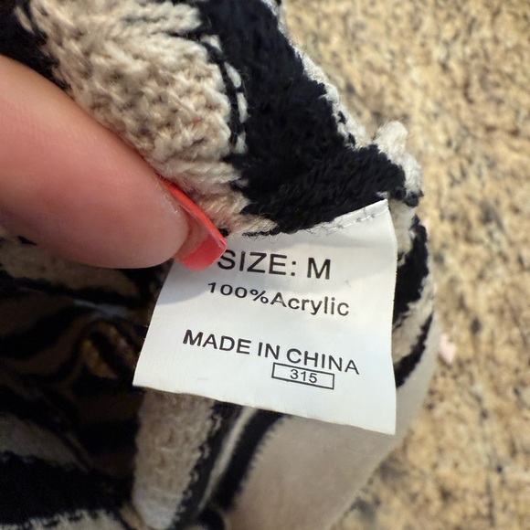 Black & White Striped Sleeveless Button-Front Knit Dress, Size M - Picture 5 of 6